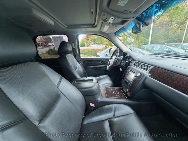 used 2013 GMC Yukon car, priced at $12,950