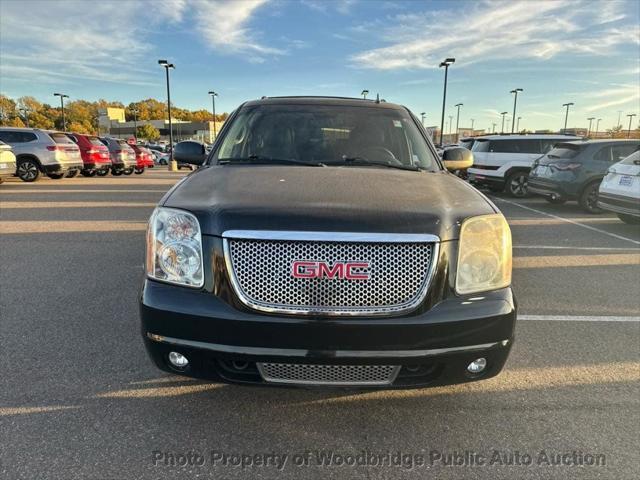 used 2013 GMC Yukon car, priced at $12,950