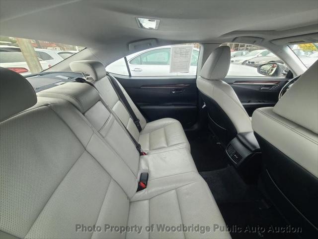 used 2013 Lexus ES 350 car, priced at $10,950