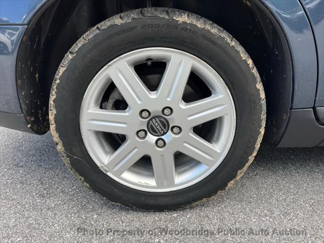 used 2006 Volvo S40 car, priced at $2,550