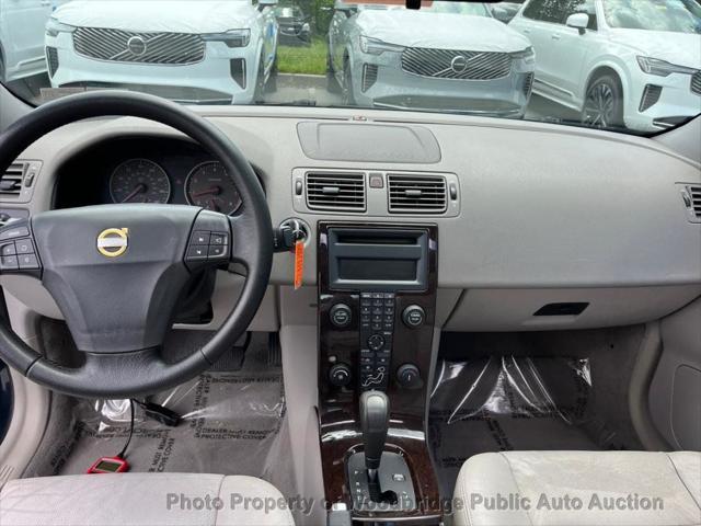 used 2006 Volvo S40 car, priced at $2,550