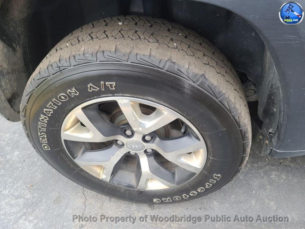 used 2015 Jeep Cherokee car, priced at $4,950