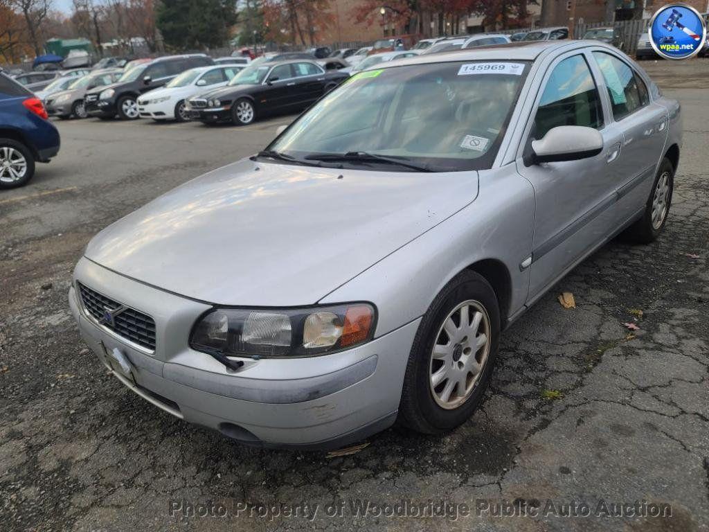 used 2001 Volvo S60 car, priced at $2,350