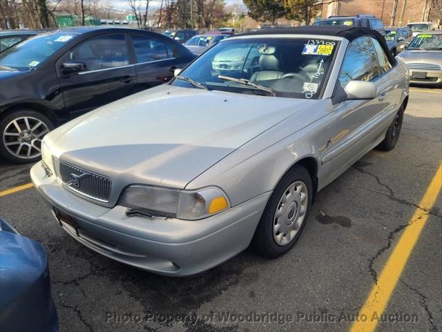 used 2000 Volvo C70 car, priced at $2,950