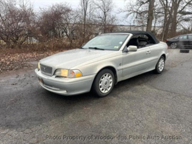 used 2000 Volvo C70 car, priced at $1,350