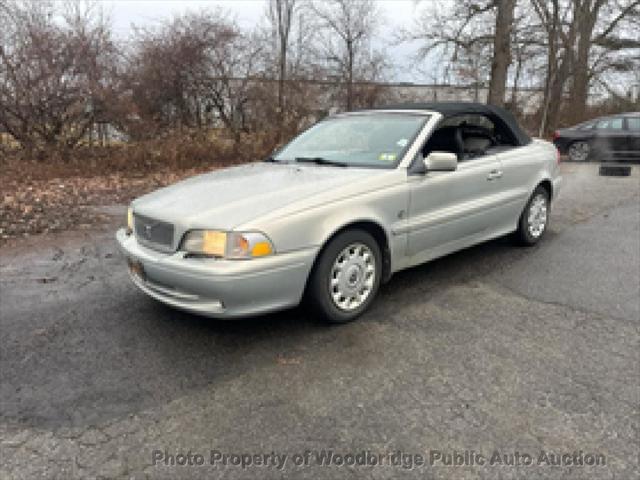 used 2000 Volvo C70 car, priced at $1,650