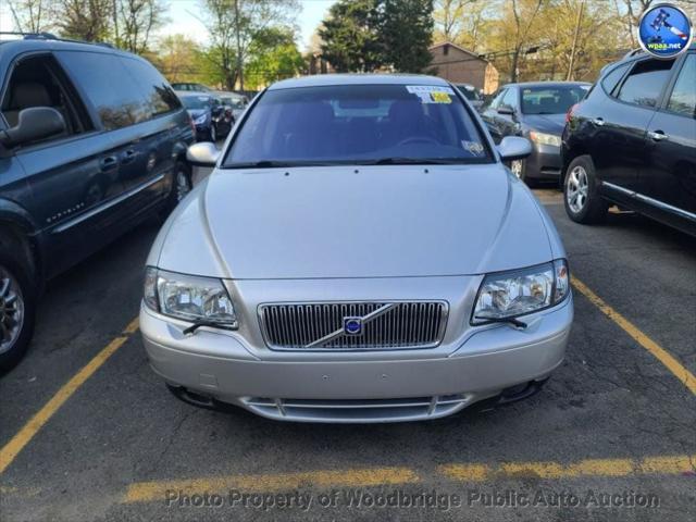 used 2002 Volvo S80 car, priced at $2,950
