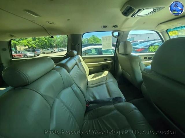 used 2001 Chevrolet Suburban car, priced at $1,950