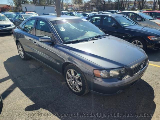 used 2004 Volvo S60 car, priced at $1,450