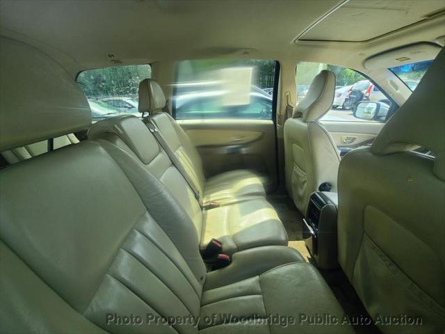 used 2013 Volvo XC90 car, priced at $3,950