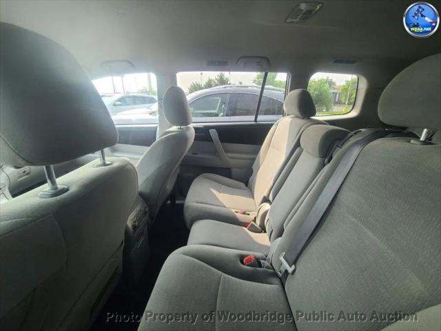 used 2012 Toyota Highlander car, priced at $8,500