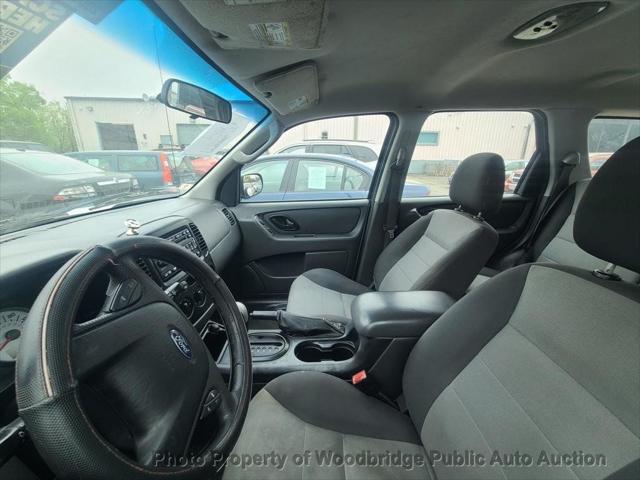 used 2006 Ford Escape car, priced at $2,950