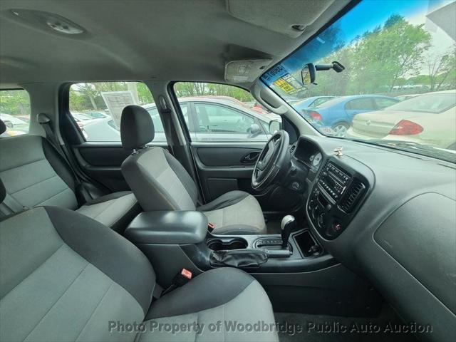 used 2006 Ford Escape car, priced at $2,950