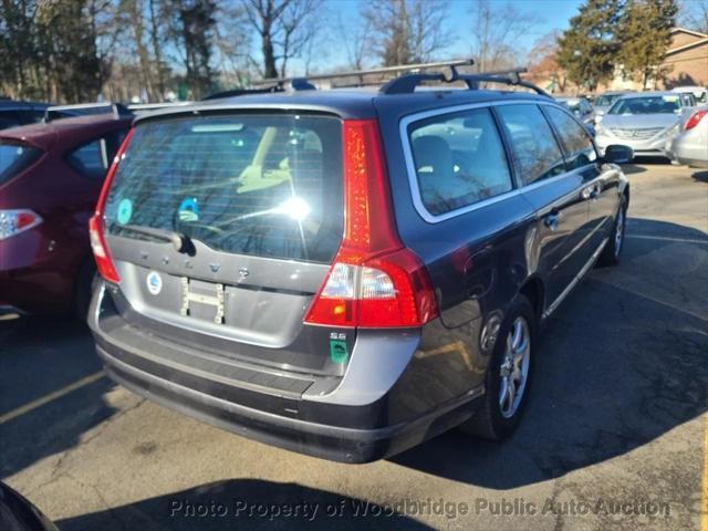 used 2009 Volvo V70 car, priced at $3,950