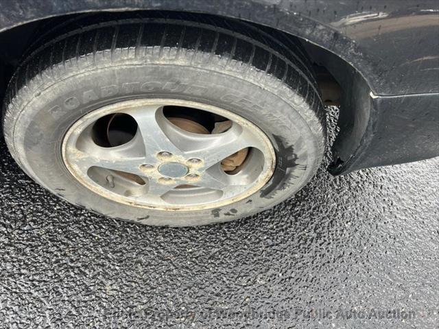 used 2003 Ford Taurus car, priced at $2,450