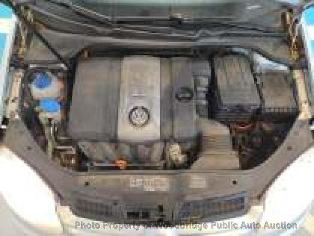 used 2009 Volkswagen Rabbit car, priced at $3,450