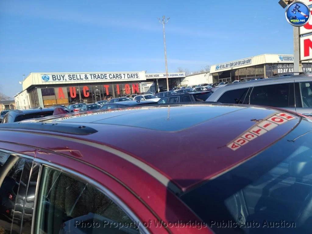 used 2016 Jeep Grand Cherokee car, priced at $9,550