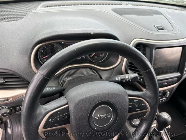 used 2014 Jeep Cherokee car, priced at $11,500