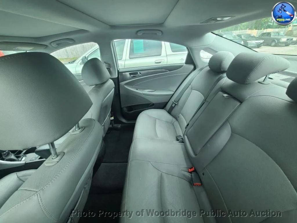 used 2014 Hyundai Sonata Hybrid car, priced at $8,950