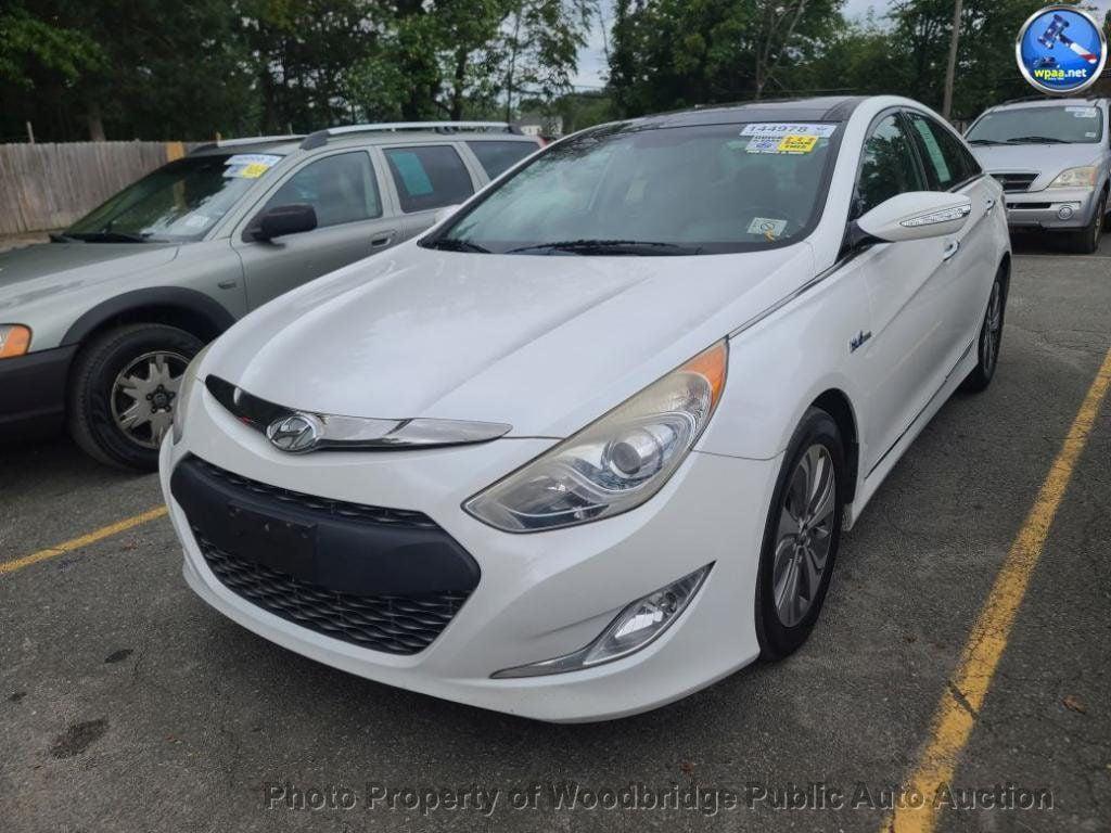 used 2014 Hyundai Sonata Hybrid car, priced at $8,950