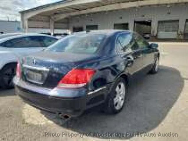 used 2005 Acura RL car, priced at $3,550