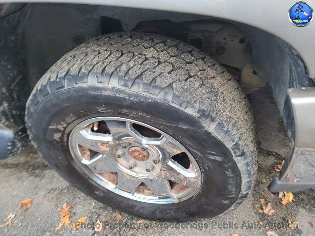 used 2001 Chevrolet Tahoe car, priced at $2,950