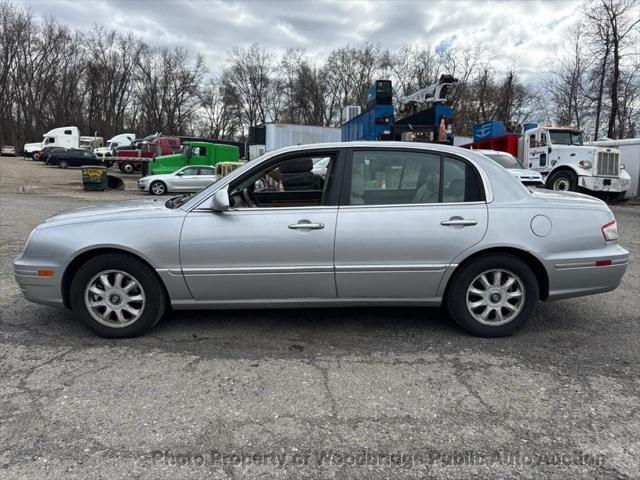 used 2005 Kia Amanti car, priced at $3,500