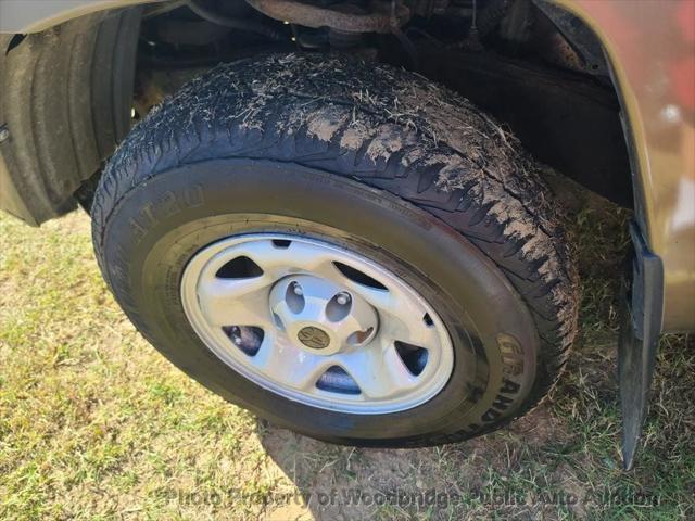 used 2013 Toyota Tacoma car, priced at $11,950