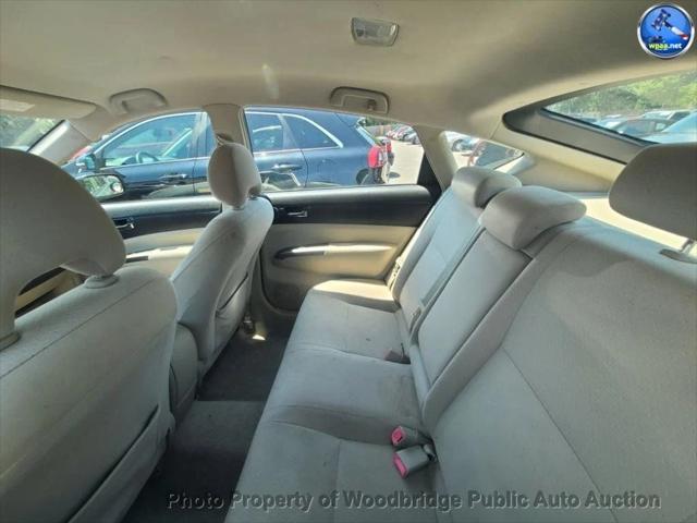 used 2007 Toyota Prius car, priced at $2,950