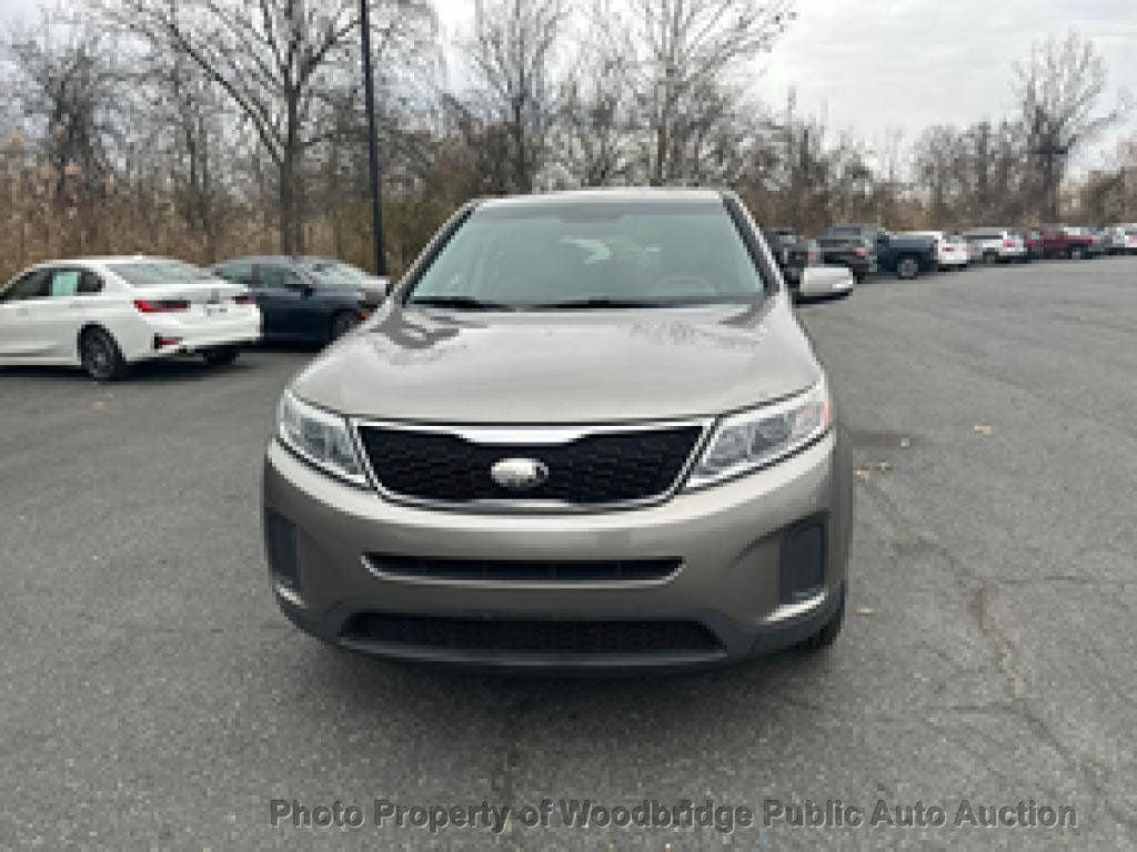 used 2014 Kia Sorento car, priced at $3,999