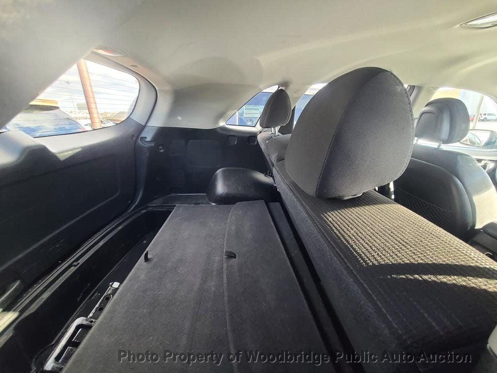 used 2014 Kia Sorento car, priced at $3,999