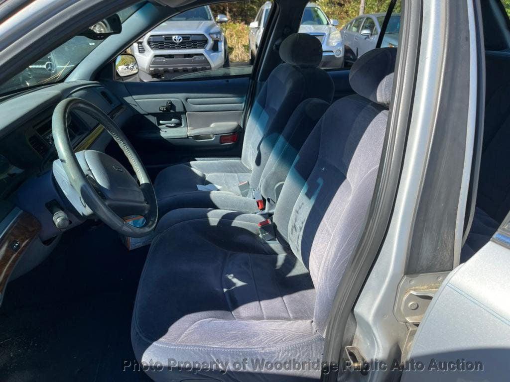 used 2001 Ford Crown Victoria car, priced at $1,950