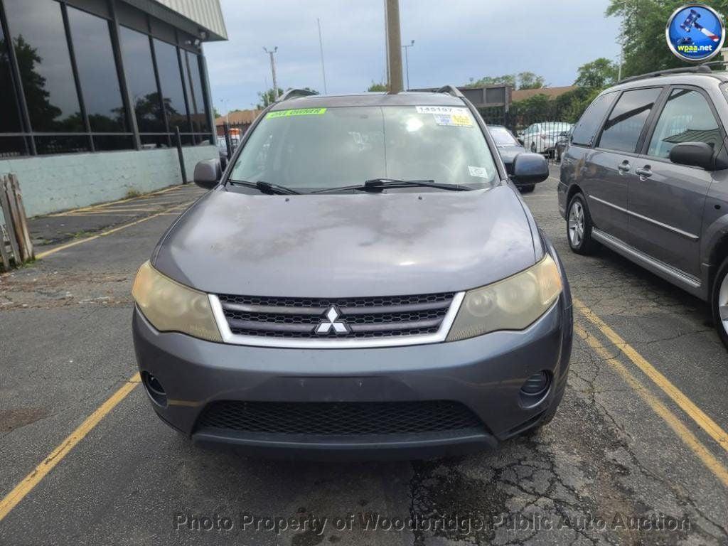 used 2007 Mitsubishi Outlander car, priced at $2,250