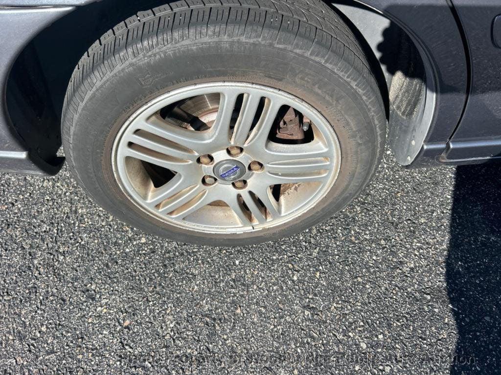 used 2007 Volvo S60 car, priced at $2,450