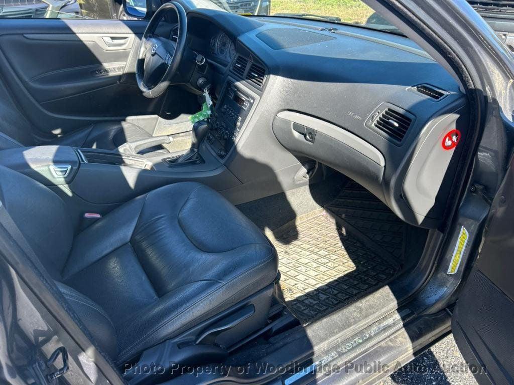 used 2007 Volvo S60 car, priced at $2,450