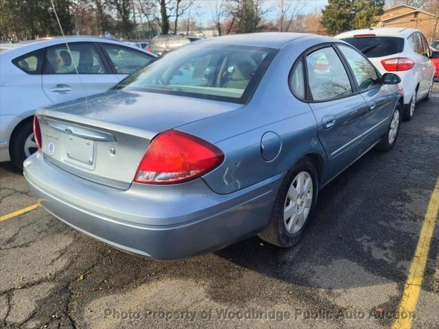 used 2005 Ford Taurus car