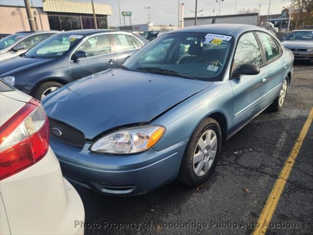 used 2005 Ford Taurus car