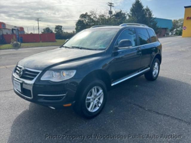 used 2010 Volkswagen Touareg car, priced at $5,950