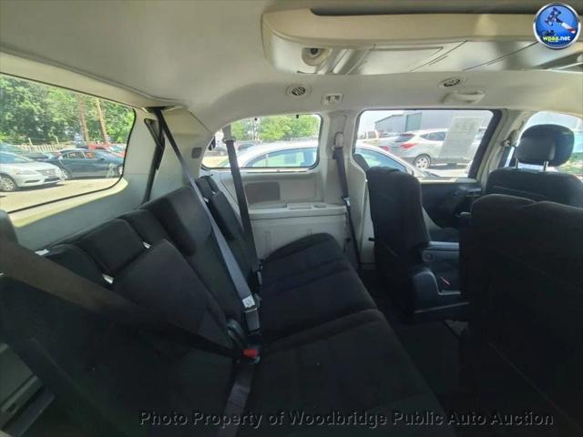used 2015 Chrysler Town & Country car, priced at $5,950