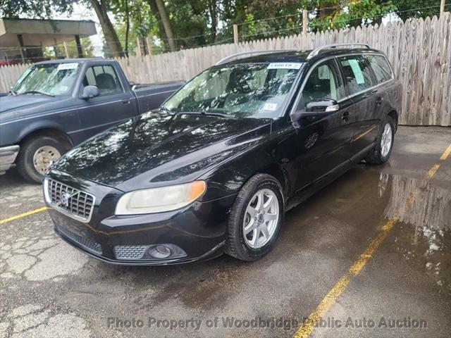 used 2009 Volvo V70 car, priced at $4,450