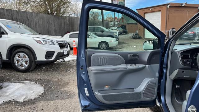 used 1998 Toyota Sienna car, priced at $2,499