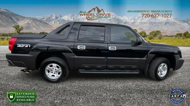 used 2004 Chevrolet Avalanche car, priced at $6,999