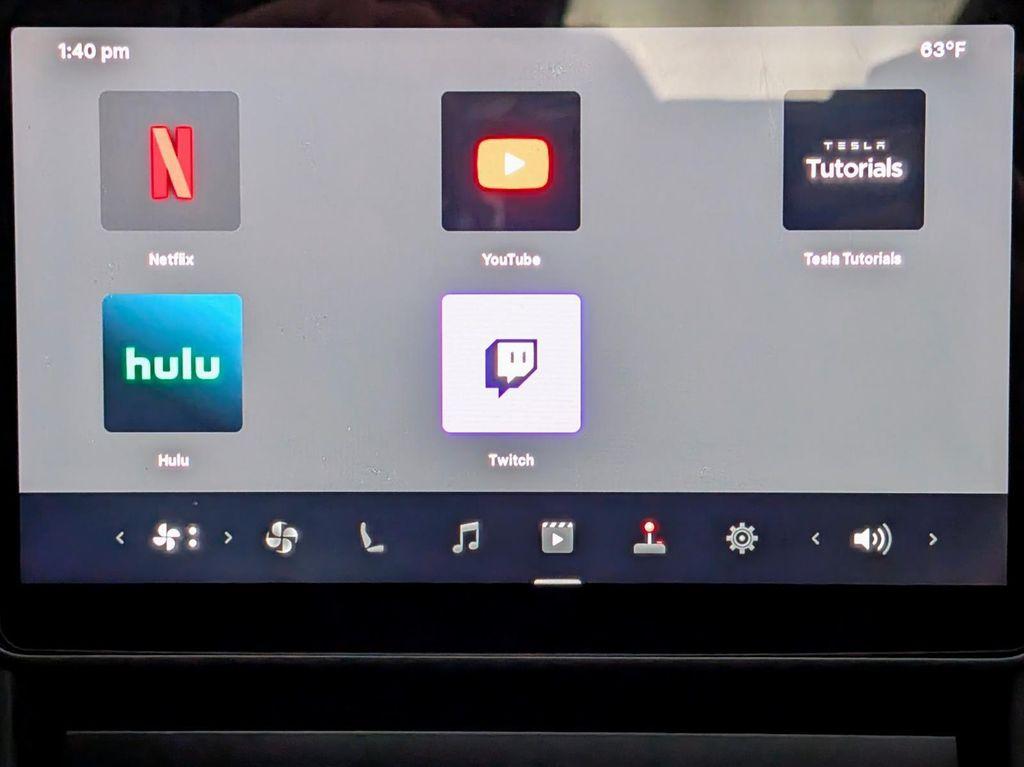 used 2024 Tesla Model 3 car, priced at $30,995