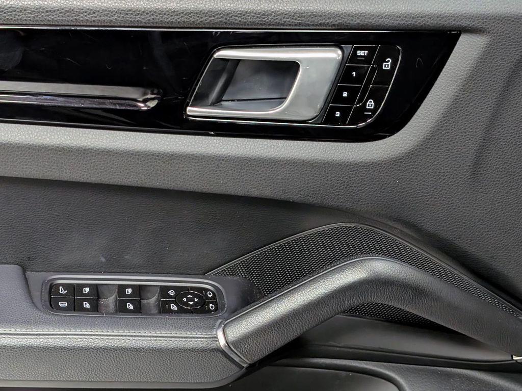 used 2019 Porsche Cayenne car, priced at $39,995