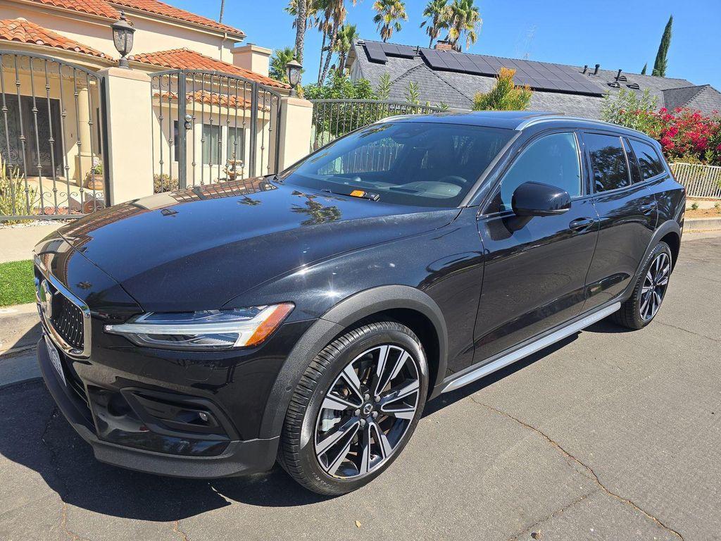 used 2023 Volvo V60 Cross Country car, priced at $44,995