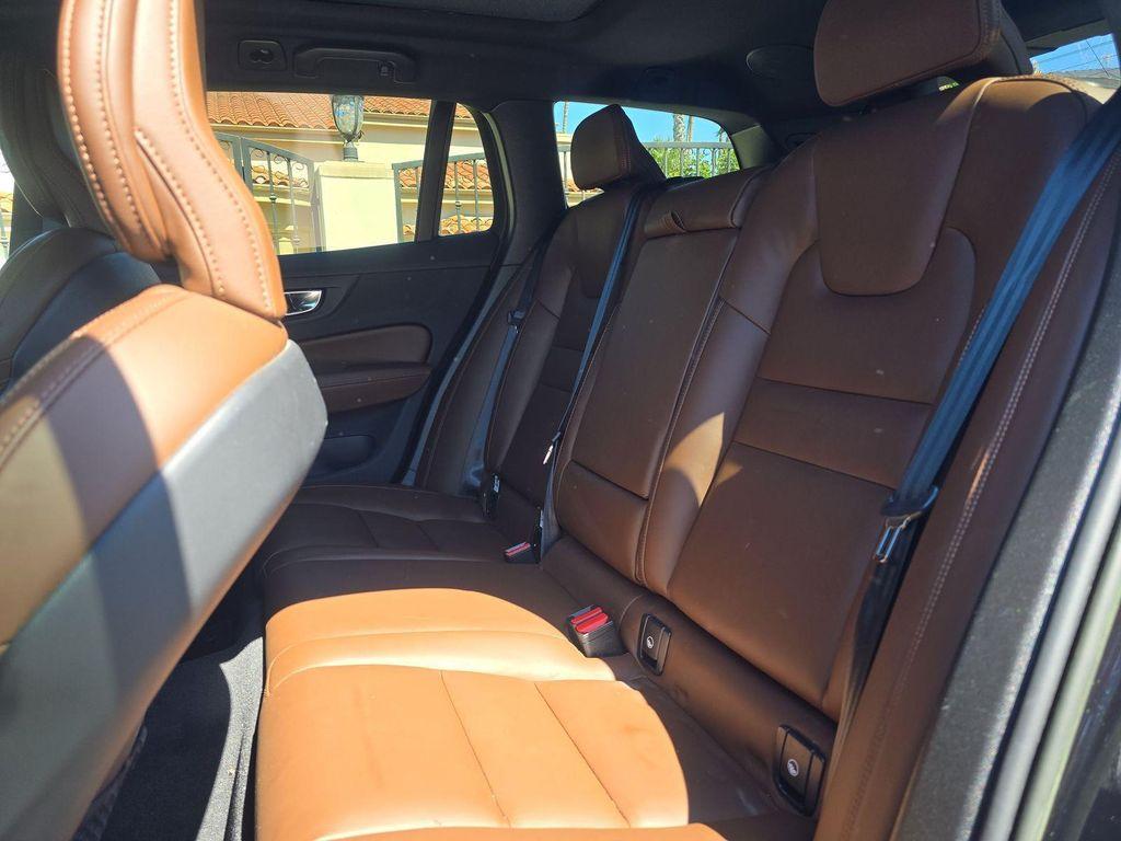 used 2023 Volvo V60 Cross Country car, priced at $44,995