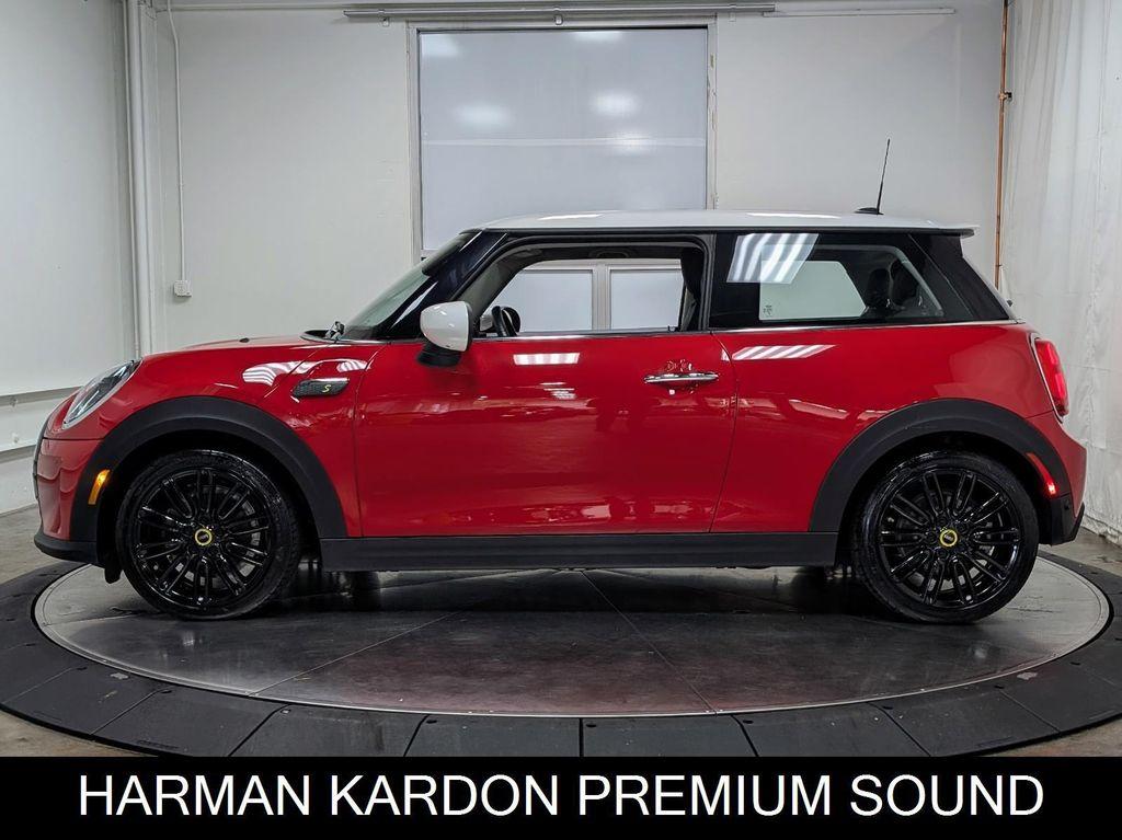used 2024 MINI Hardtop car, priced at $25,995