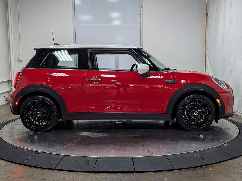 used 2024 MINI Hardtop car, priced at $25,995