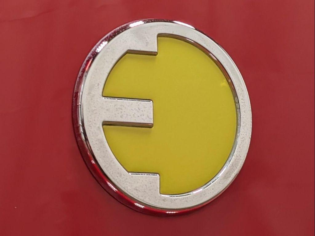 used 2024 MINI Hardtop car, priced at $25,995