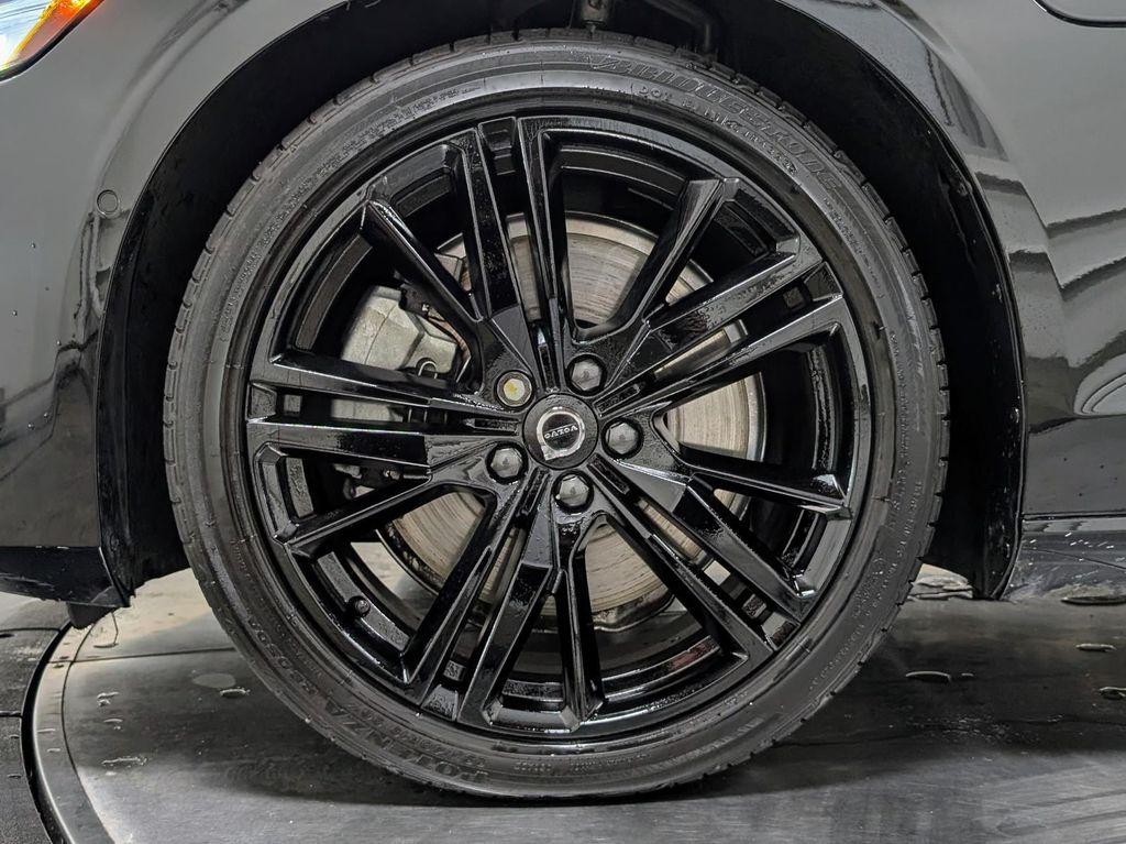 used 2024 Volvo S60 Recharge Plug-In Hybrid car, priced at $34,435